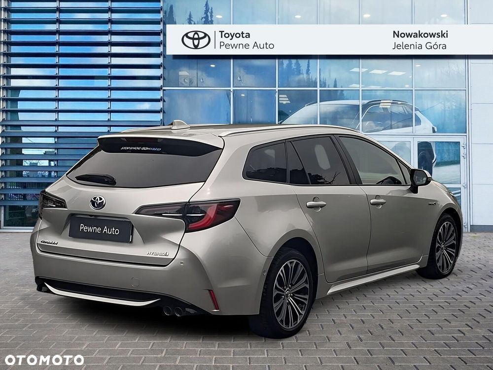 Toyota Corolla 2.0 Hybrid Comfort - 2