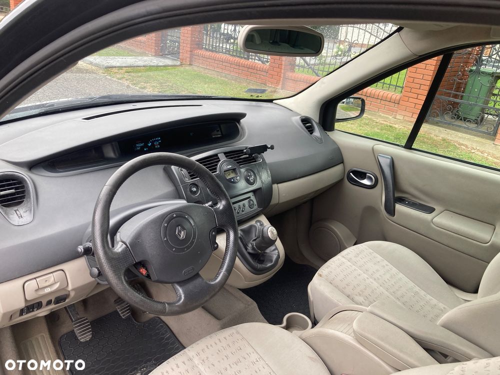 Renault Scenic 1.6 16V Confort Authentique - 12