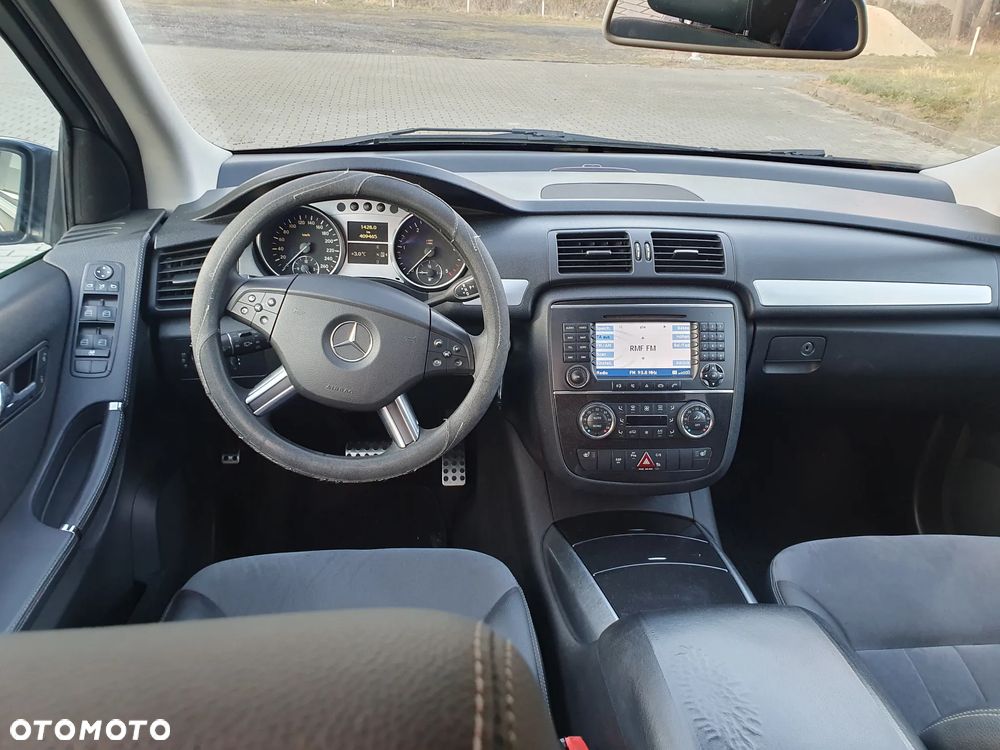 Mercedes-Benz Klasa R 350 CDI 4Matic 7G-TRONIC DPF - 7