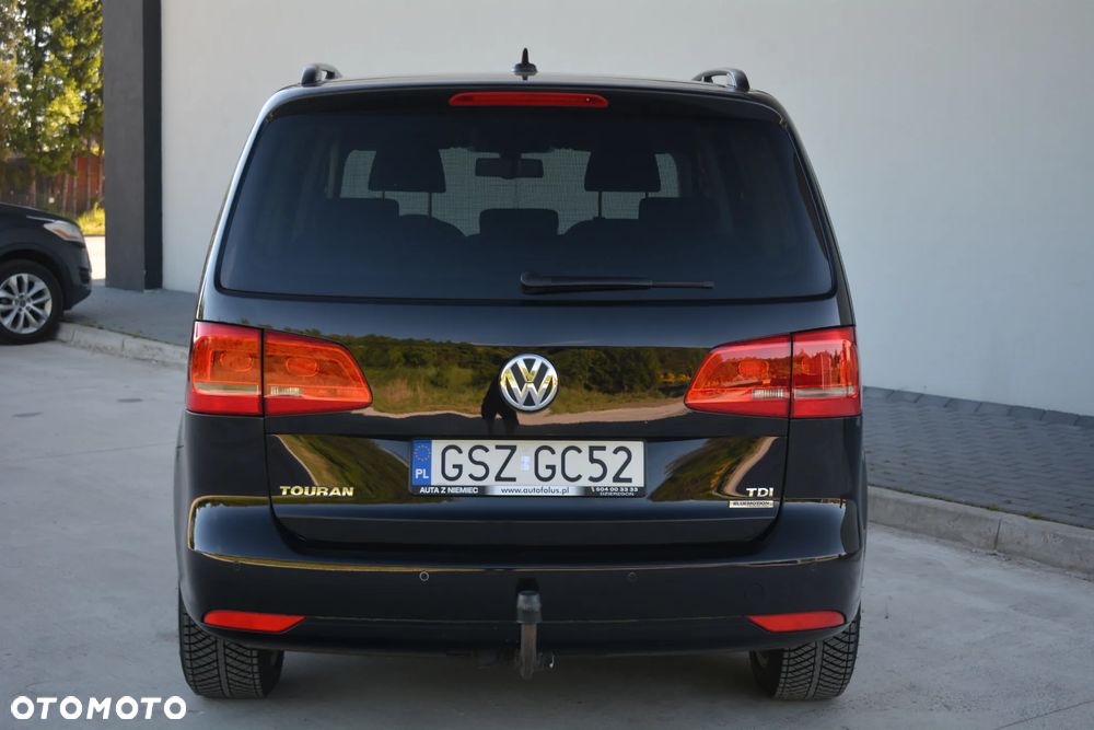 Volkswagen Touran 1.6 TDI BMT Comfortline - 13