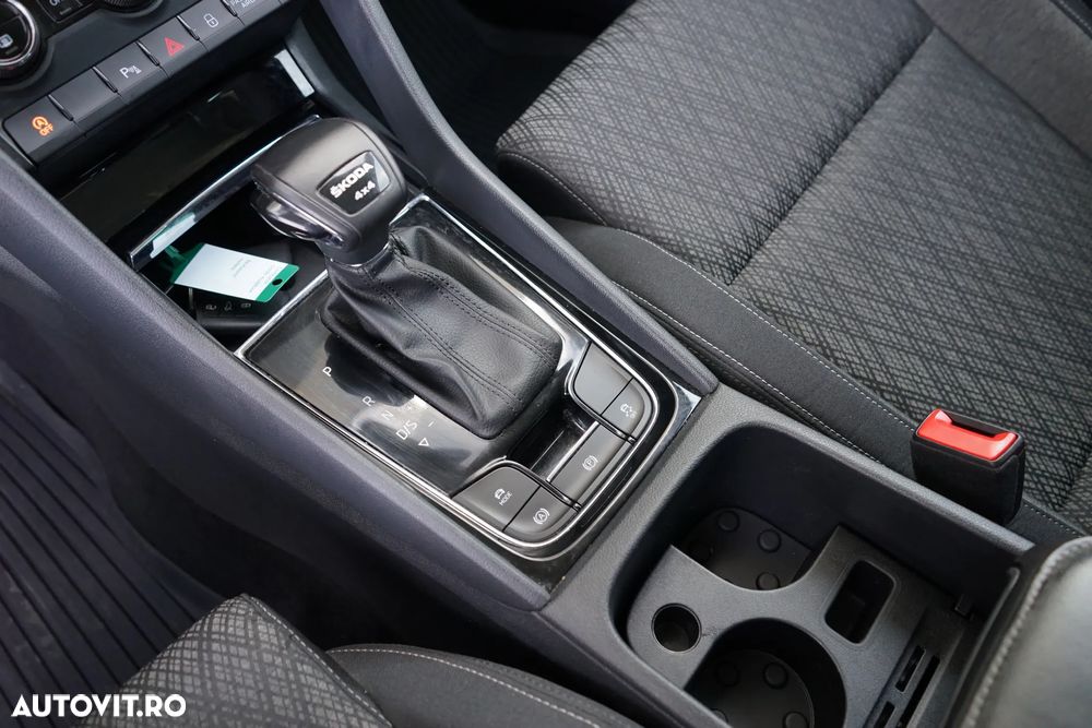 Skoda Karoq 2.0 TDI 4X4 DSG Style - 25
