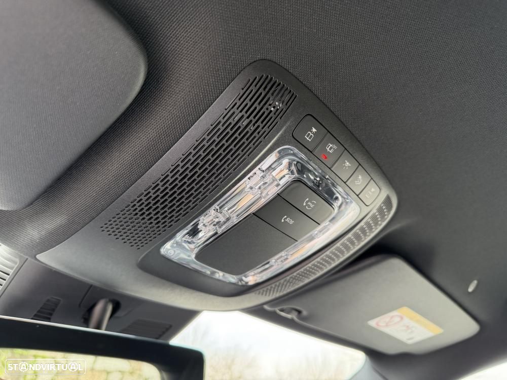 Mercedes-Benz EQA 300 4Matic Edition 1 - 23