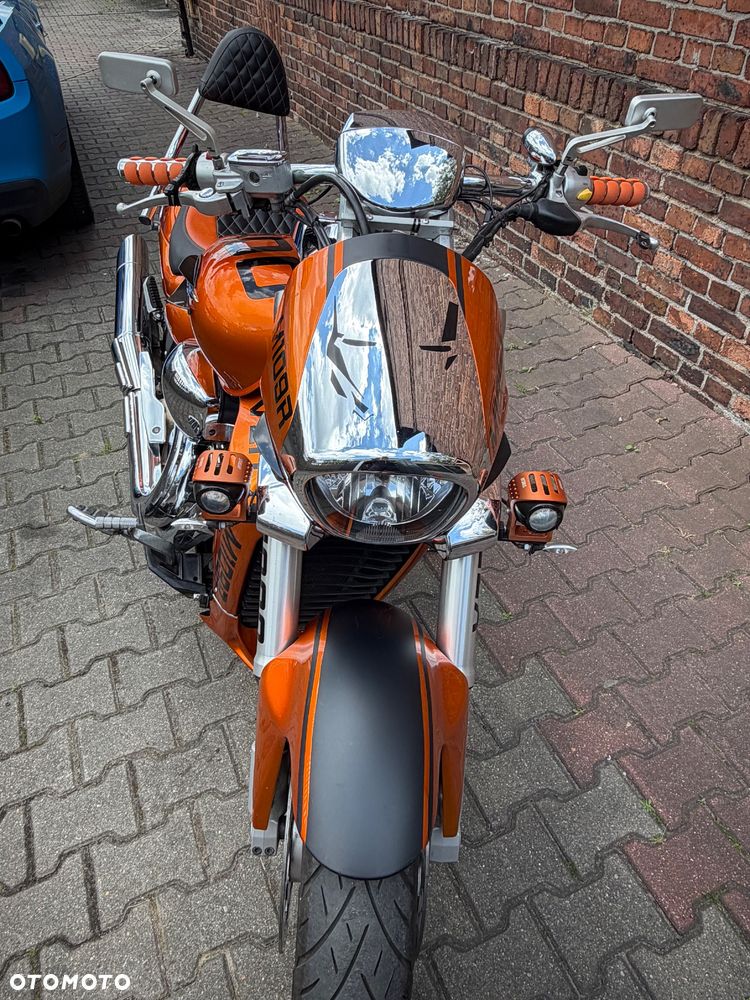 Suzuki Boulevard - 5