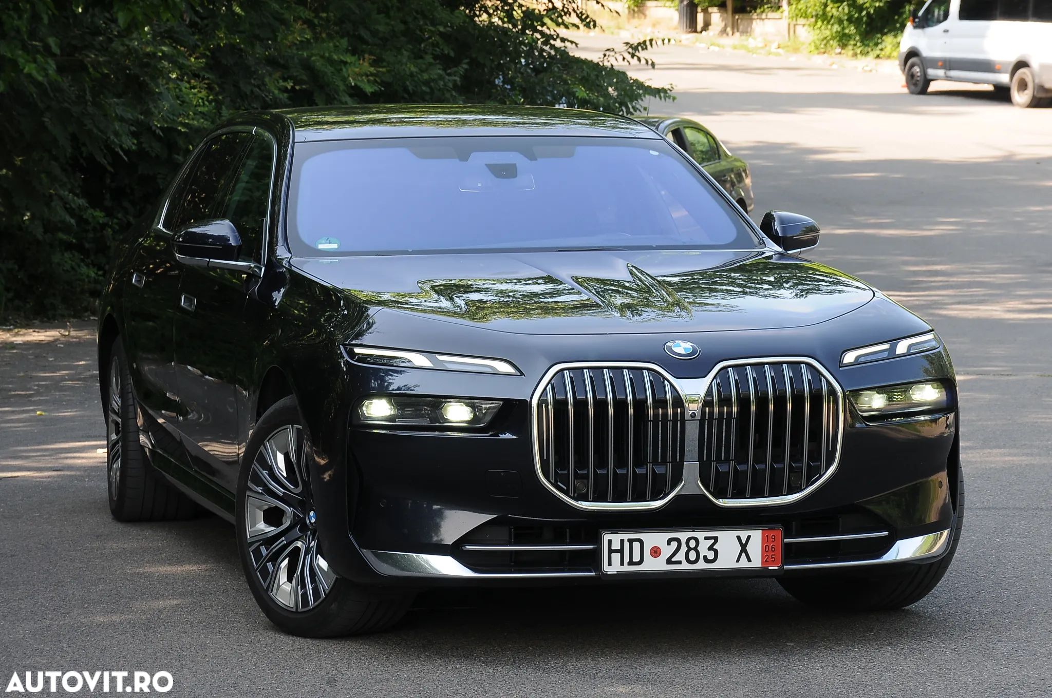 BMW Seria 7 740d xDrive - 1