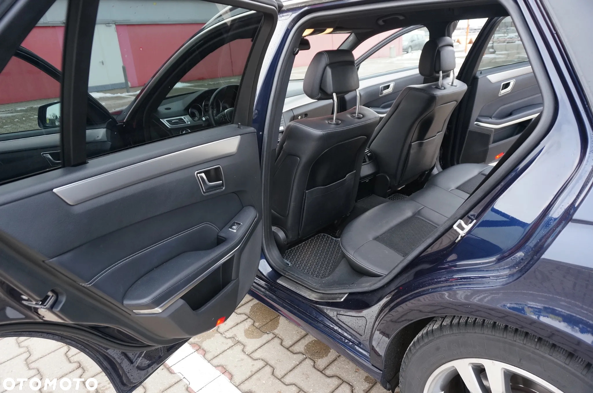 Mercedes-Benz Klasa E 300 BlueTec Hybrid - 15