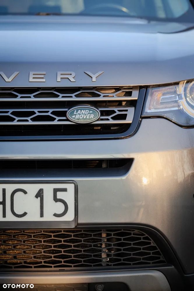 Land Rover Discovery Sport 2017 photo 3