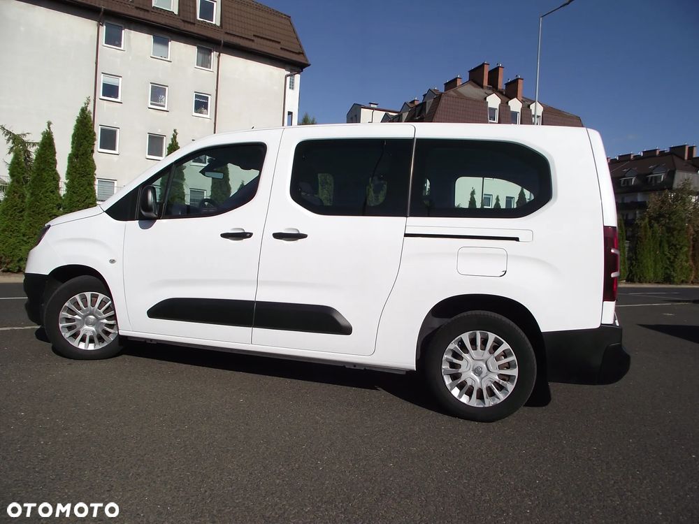 Toyota Proace City Verso Long 1.5 D-4D Business - 11