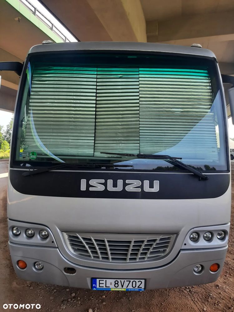 Isuzu kamper turquoise - 2