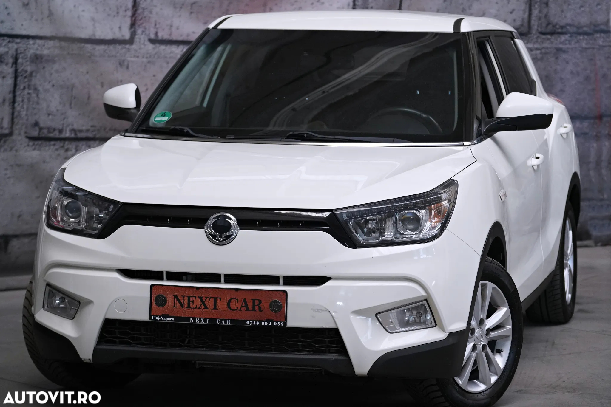 SsangYong Tivoli 1.6 e-XDi 4WD Aut. Sapphire - 2