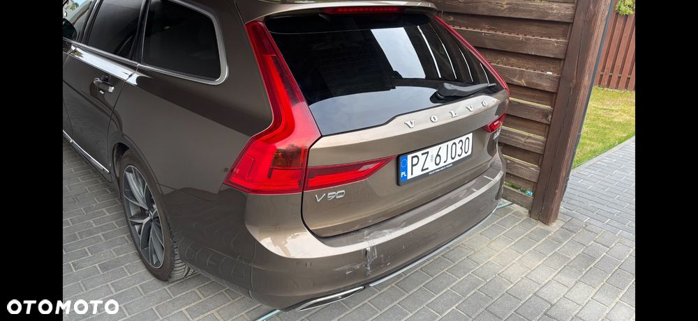 Volvo V90 D5 SCR AWD Inscription - 24