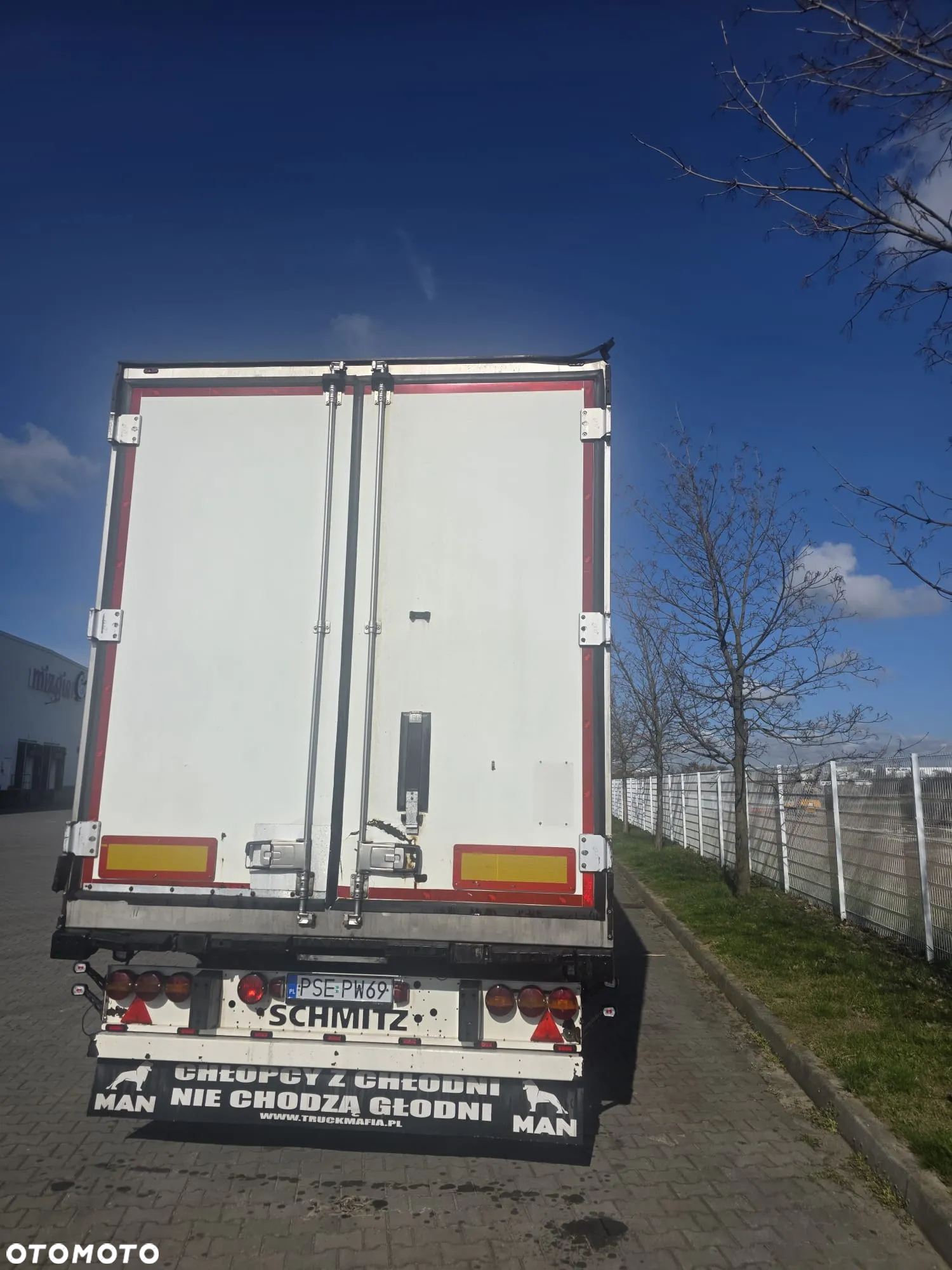 Schmitz Cargobull SKO 24 - 3