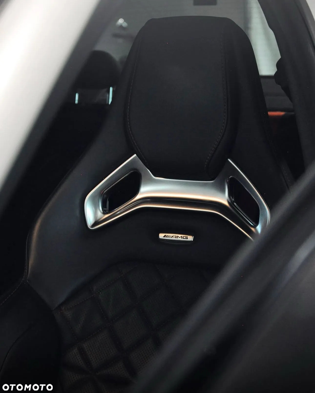 Mercedes-Benz Klasa C AMG 63 S AMG Speedshift 7G-MCT Edition 1 - 11