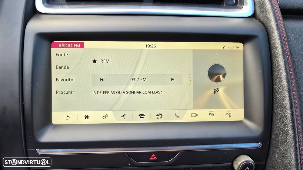 Jaguar E-Pace - 44