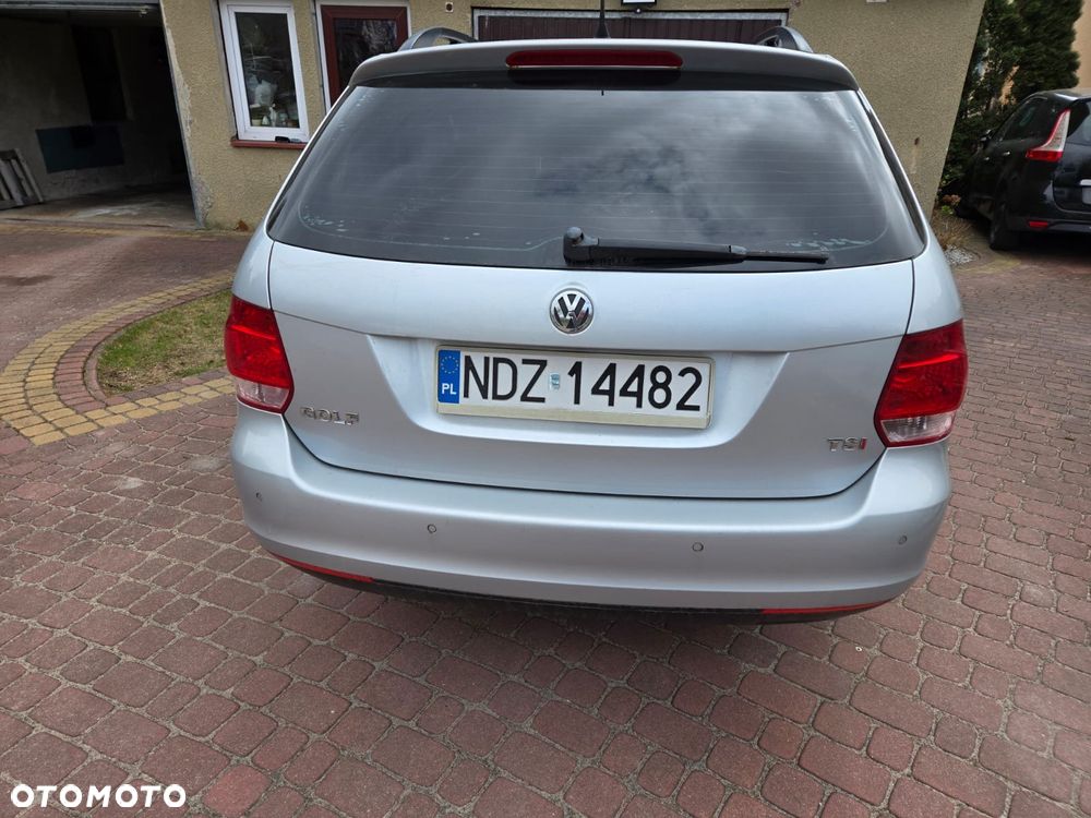 Volkswagen Golf - 5