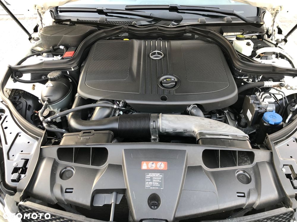 Mercedes-Benz Klasa E - 12