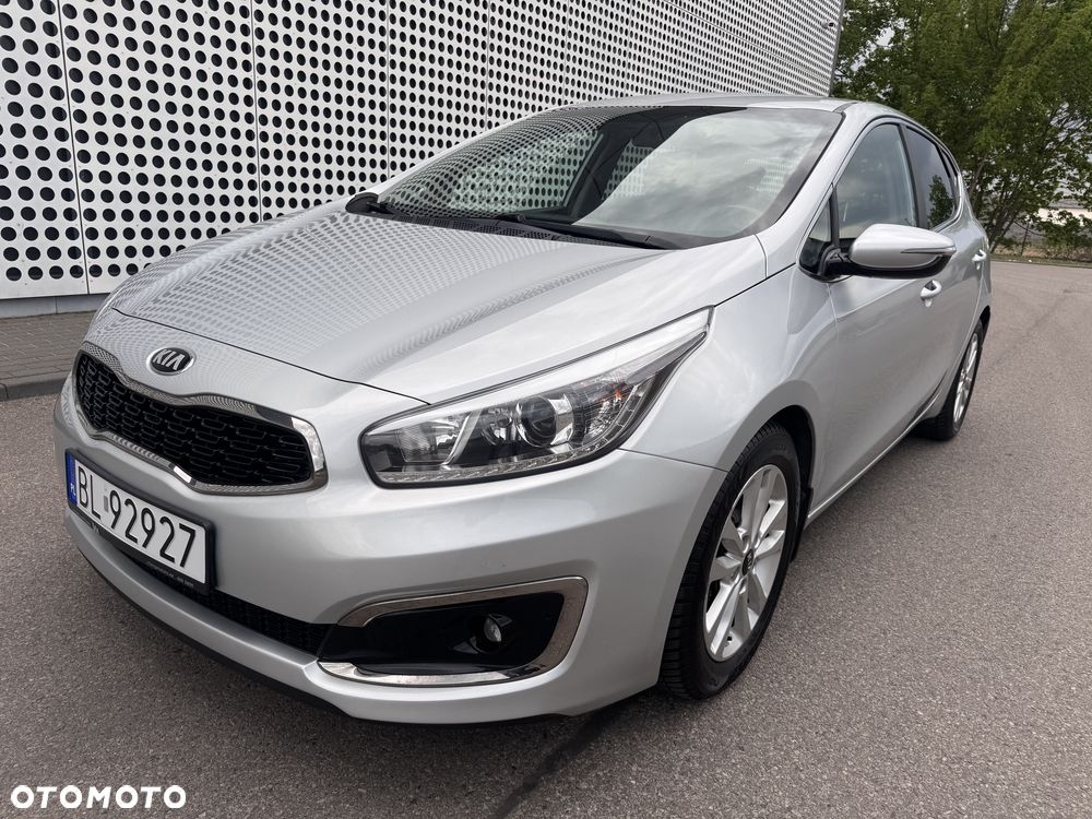 Kia Ceed 1.6 GDI DCT Platinum Edition - 2