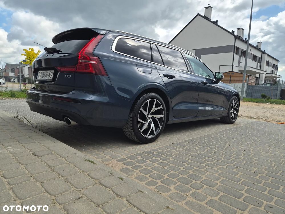 Volvo V60 D3 Geartronic Momentum - 4