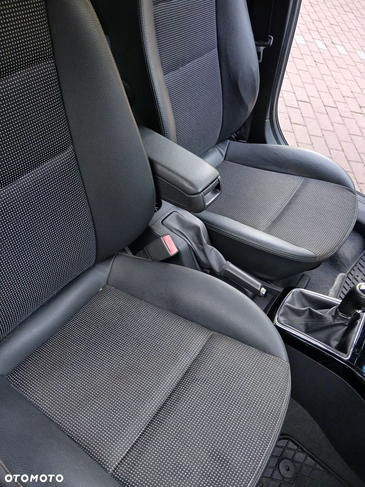 Opel Astra 1.6 Cosmo - 20