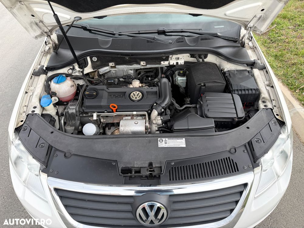 Volkswagen Passat 1.4 TSI BlueMotion Technology Highline - 16