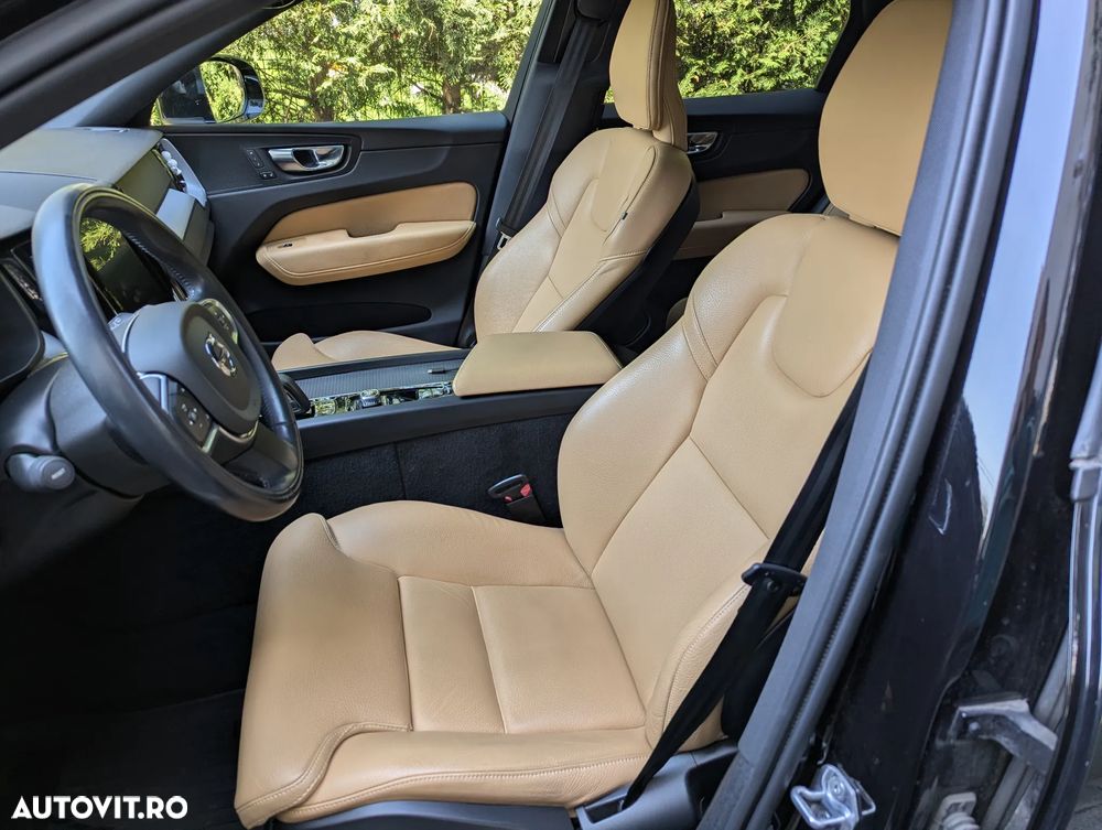 Volvo XC 60 B5 MHEV AT8 AWD Momentum Pro - 18