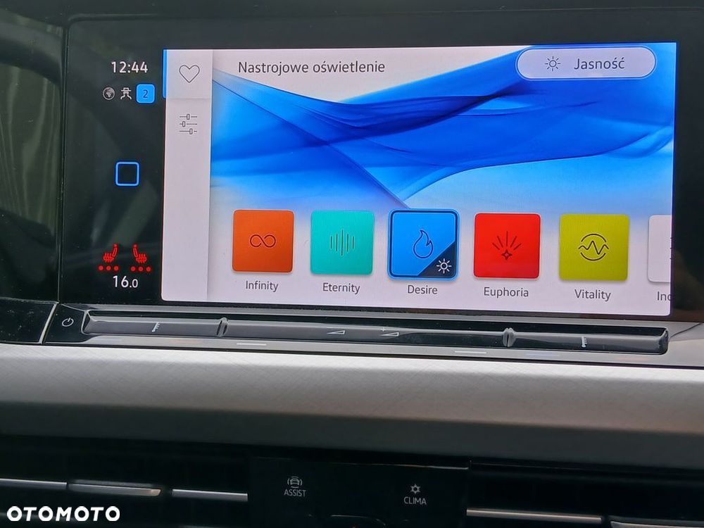 Volkswagen Golf - 15