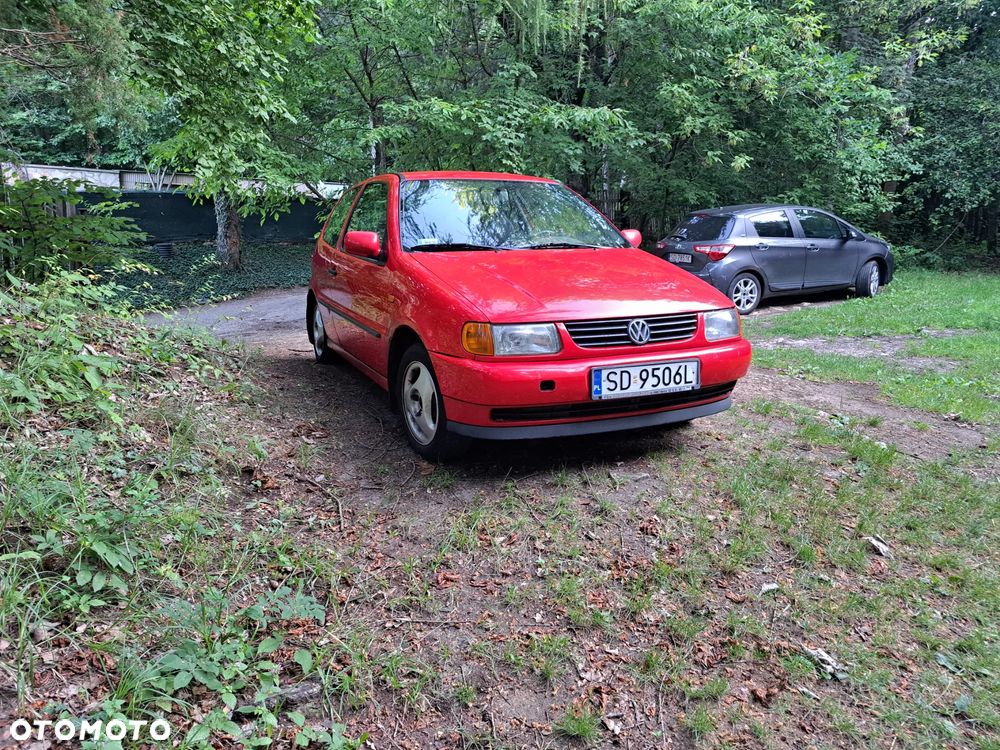 Volkswagen Polo - 2