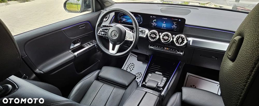 Mercedes-Benz GLB 200 d 8G-DCT Progressive Advanced - 17
