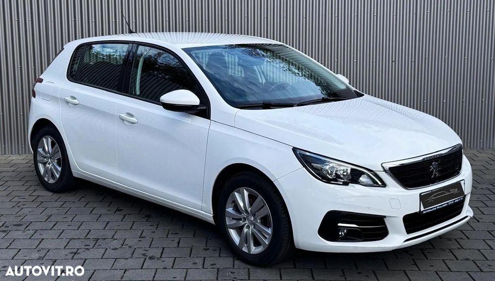 Peugeot 308 PureTech 130 GPF EAT8 Stop & Start Active Business-Paket - 2