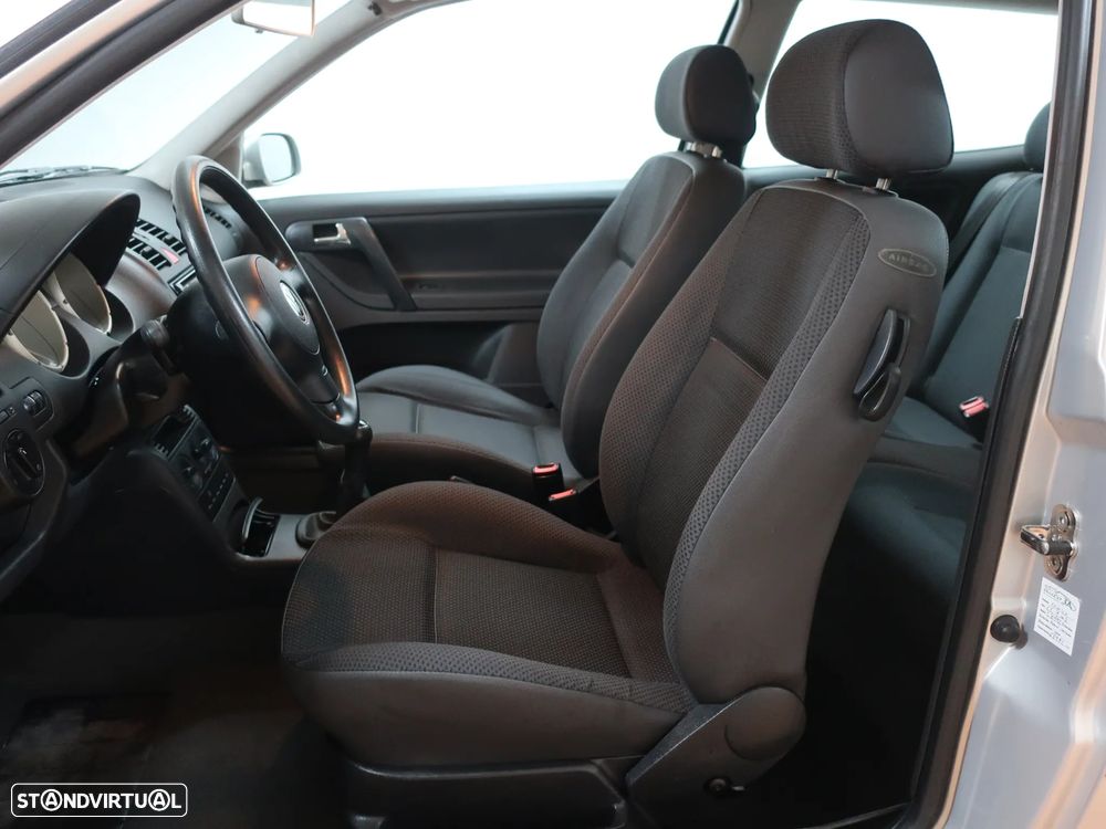 VW Polo 1.0 Confortline - 13