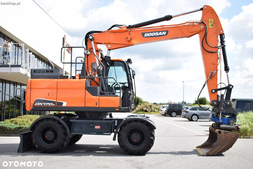 Doosan DX170W-5 - 3