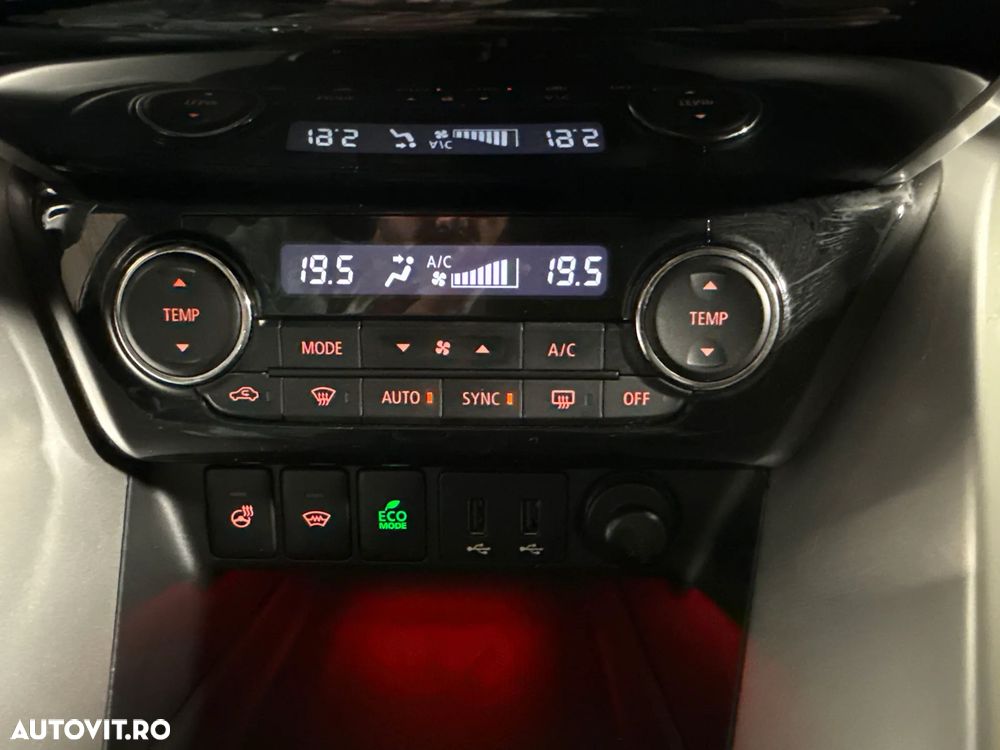 Mitsubishi Eclipse-Cross - 19
