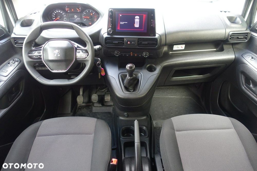 Peugeot Partner - 21
