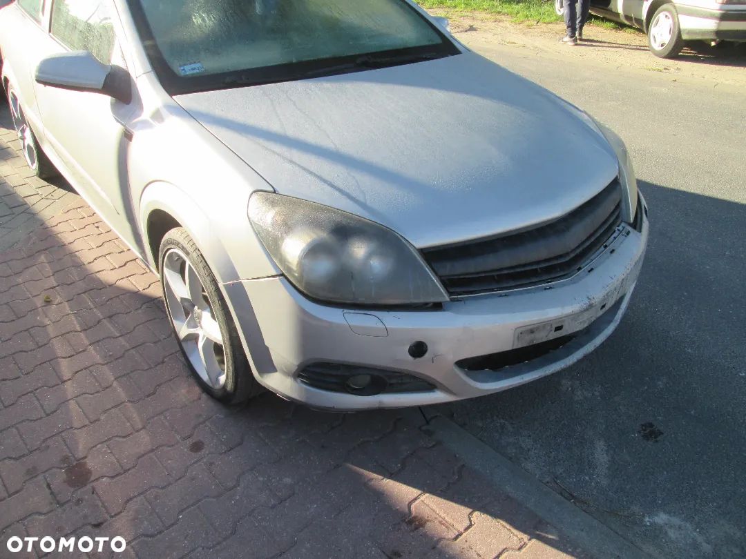 Opel ASTRA H OPC Hatchback 3 drzwi 1.9 CDTI MASKA ZDERZAK LAMPY ATRAPA KLAPA - 1