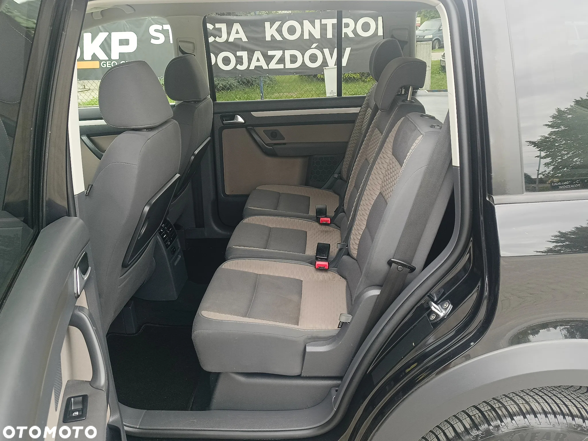Volkswagen Touran 2.0 TDI DPF Cross - 26