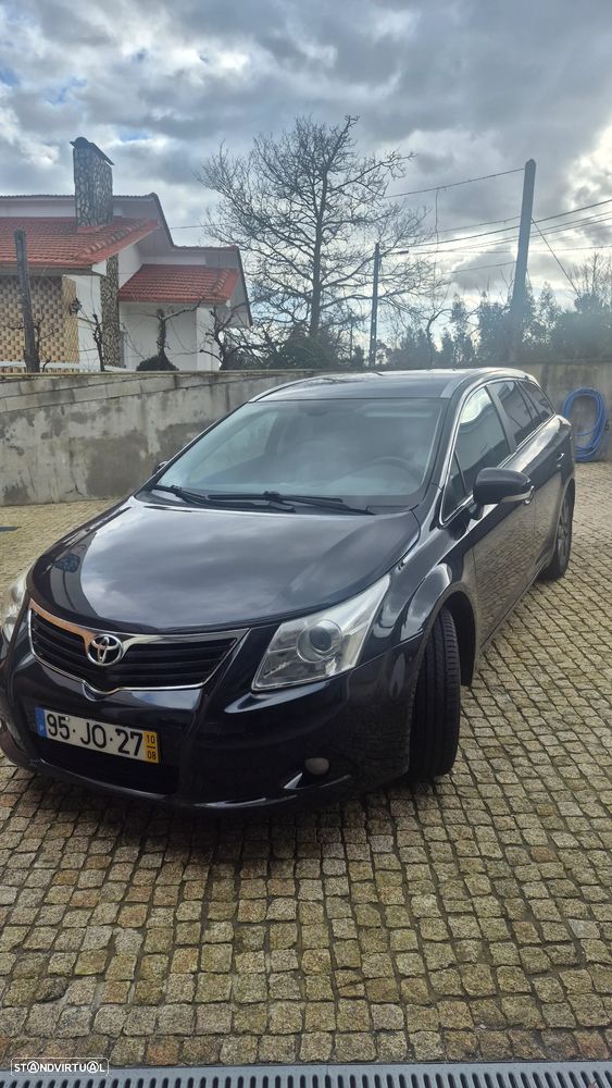 Toyota Avensis SW 2.0 D-4D Exclusive +Pele+GPS - 1