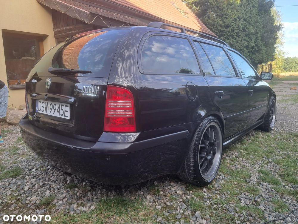 Skoda Octavia 1.8 T Combi Advance - 5