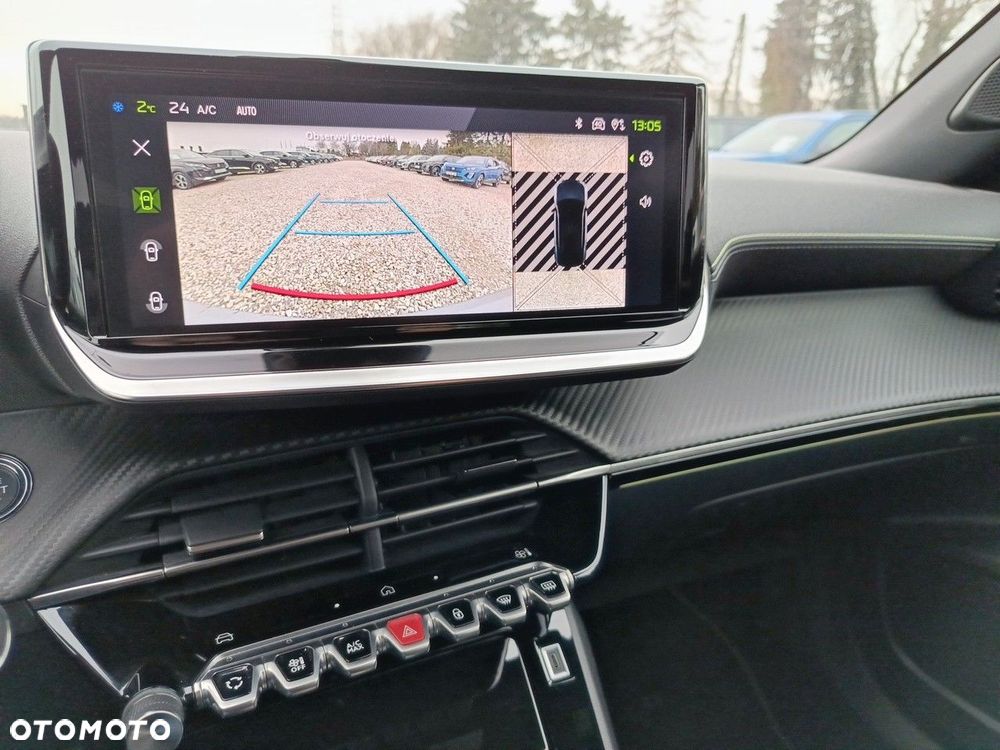 Peugeot 2008 1.2 PureTech Allure S&S EAT8 - 19