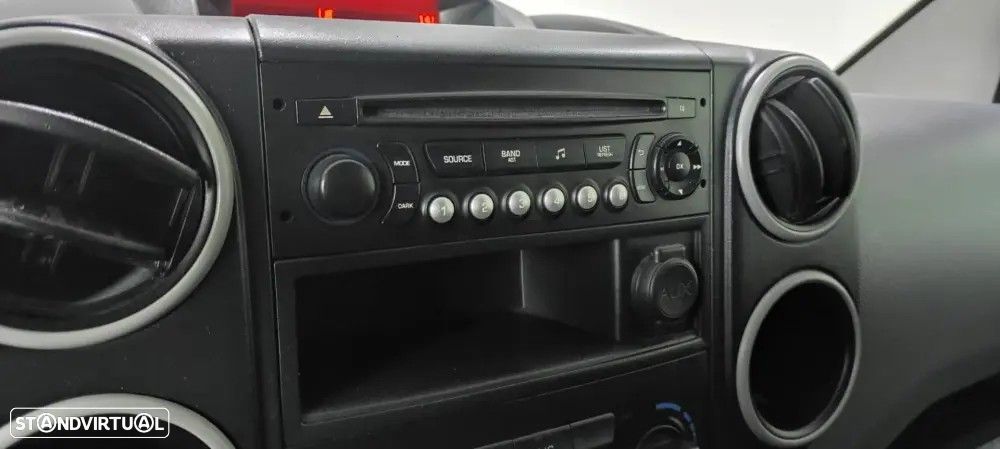 Peugeot Partner 1.6 BlueHDi L1 Pro 3L - 32