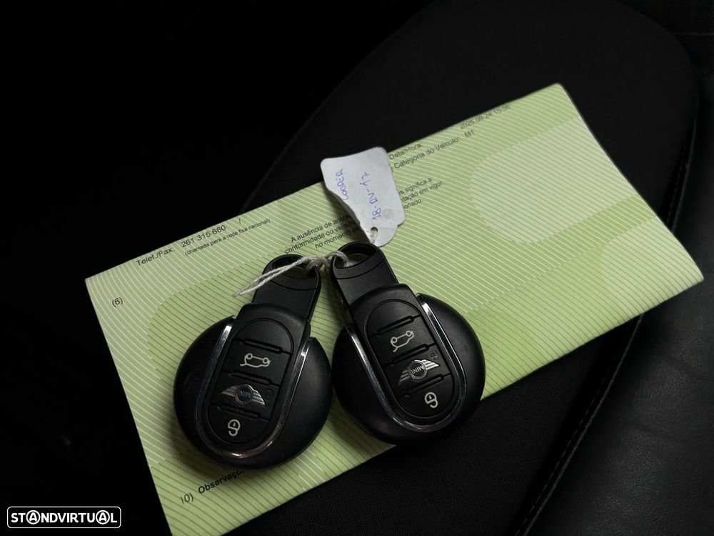 MINI 5 Portas Cooper D - 20