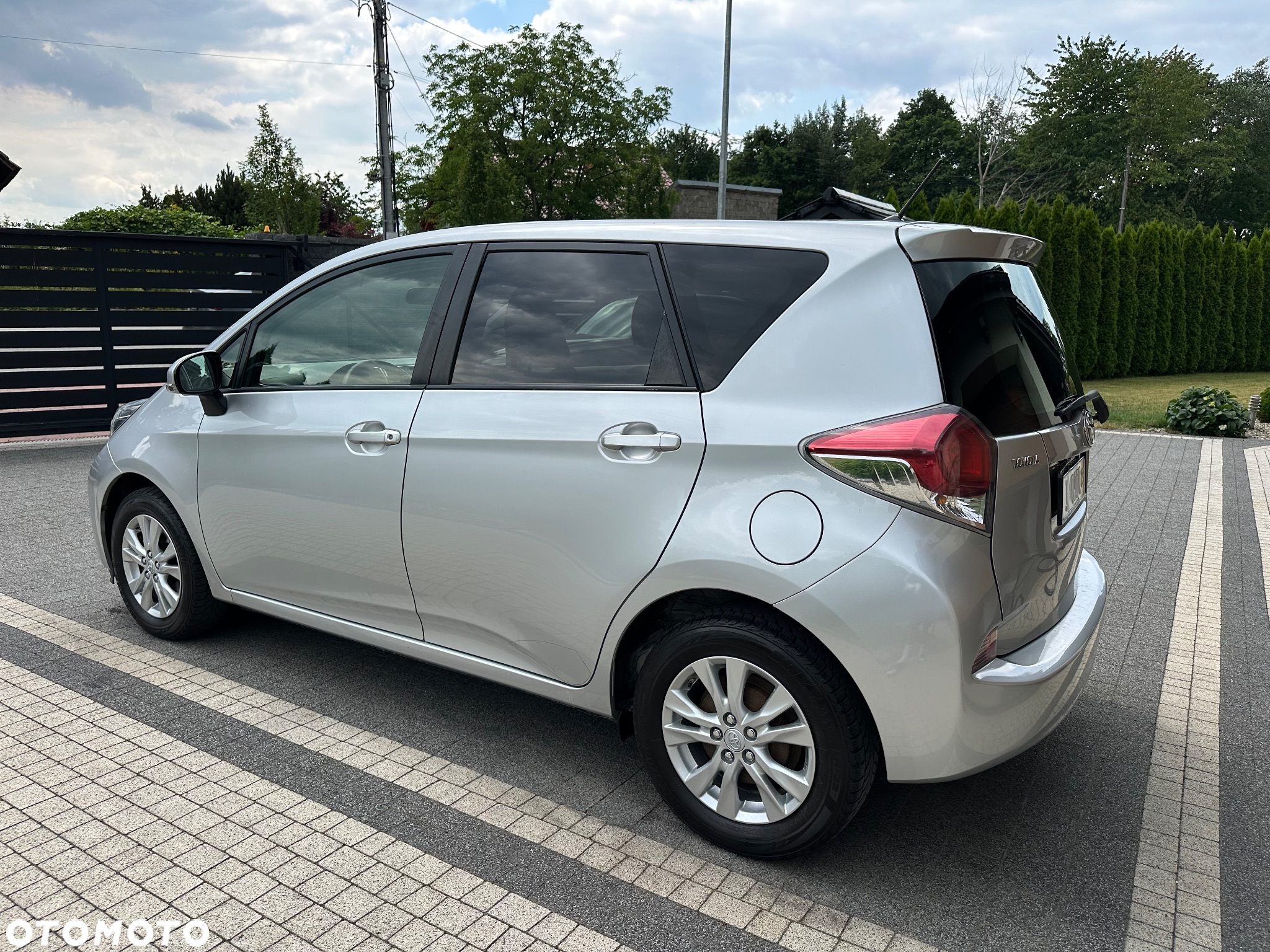 Toyota Verso S 1.33 VVT-i Multidrive Comfort - 14