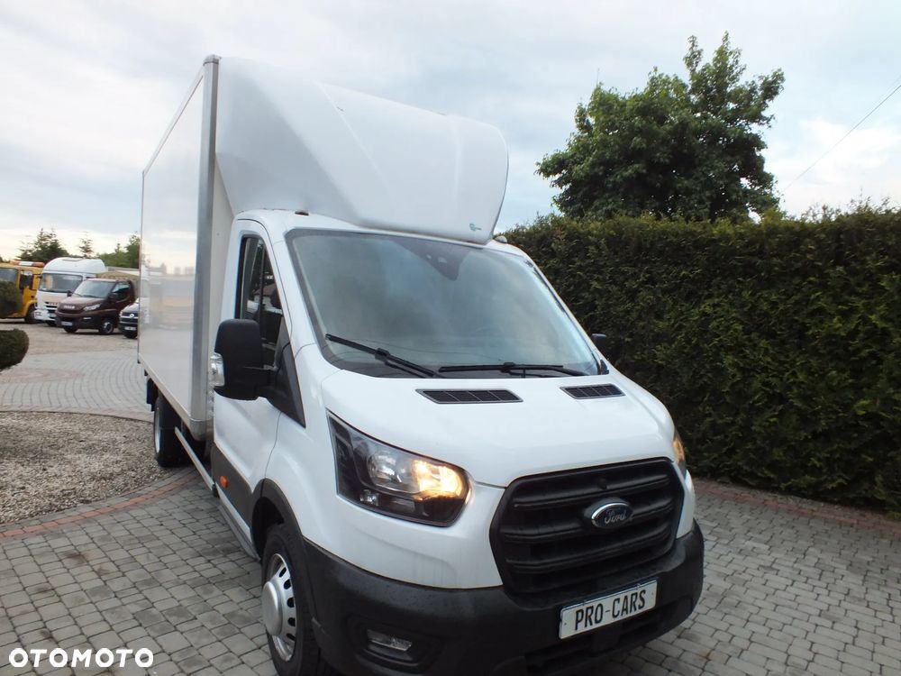 Ford Transit - 11