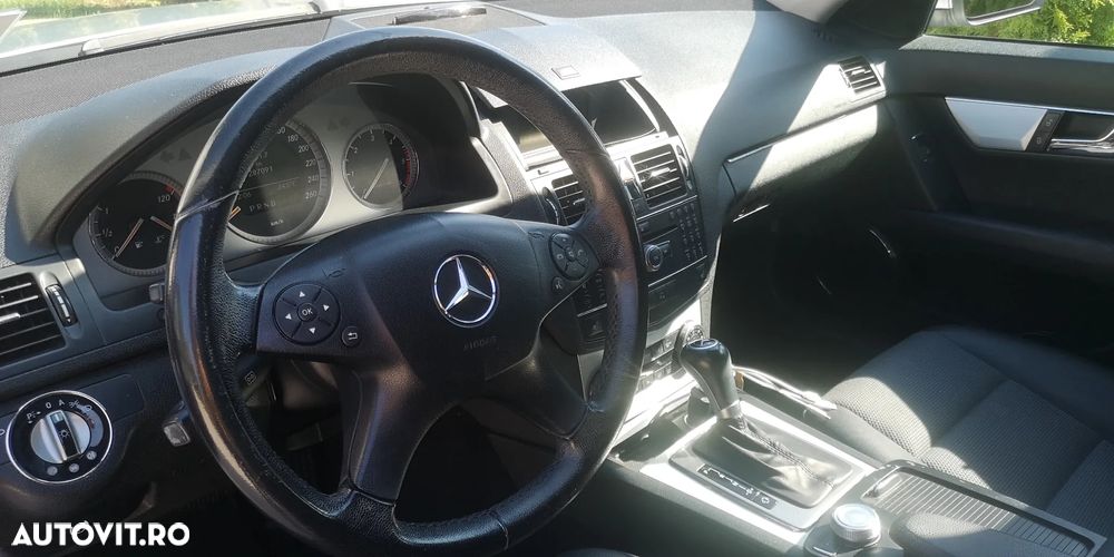 Mercedes-Benz C - 6