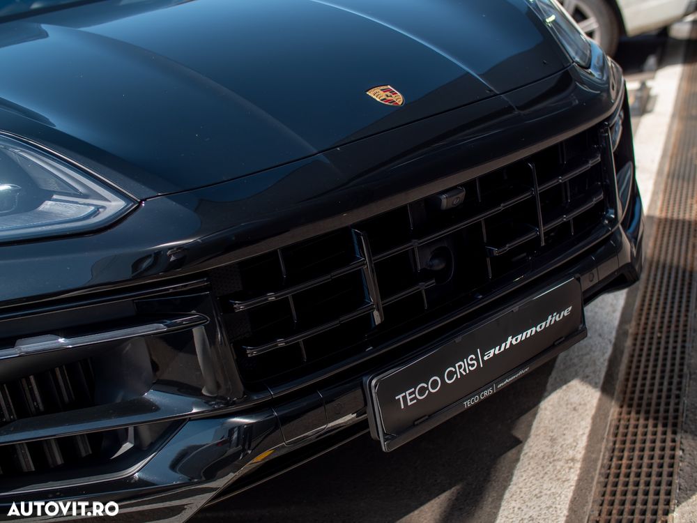 Porsche Cayenne - 13