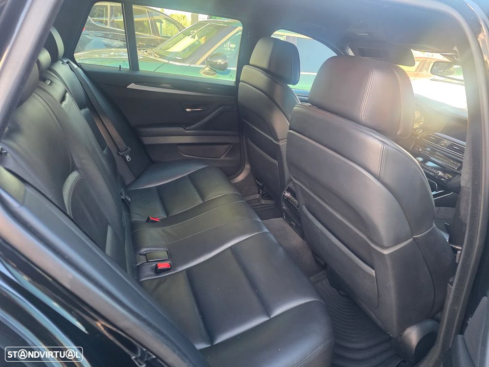 BMW M550d xDrive Auto - 14