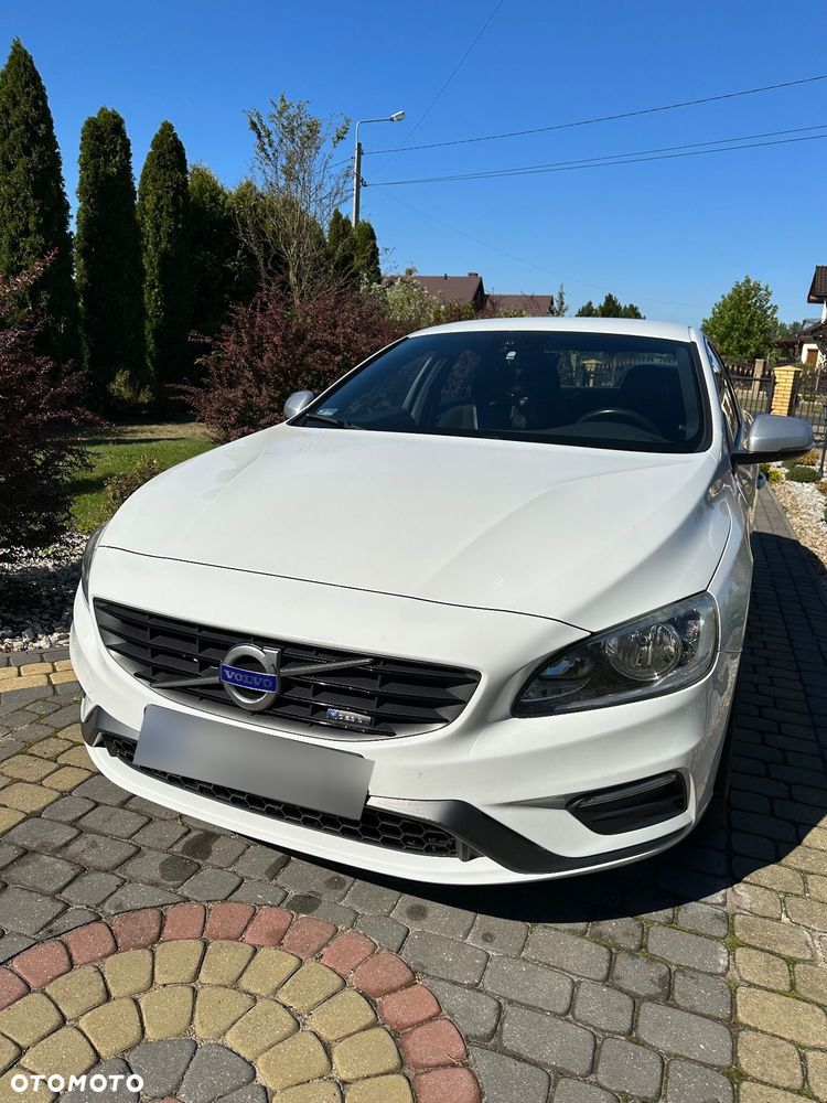 Volvo S60 D4 Drive-E R-Design Kinetic - 2