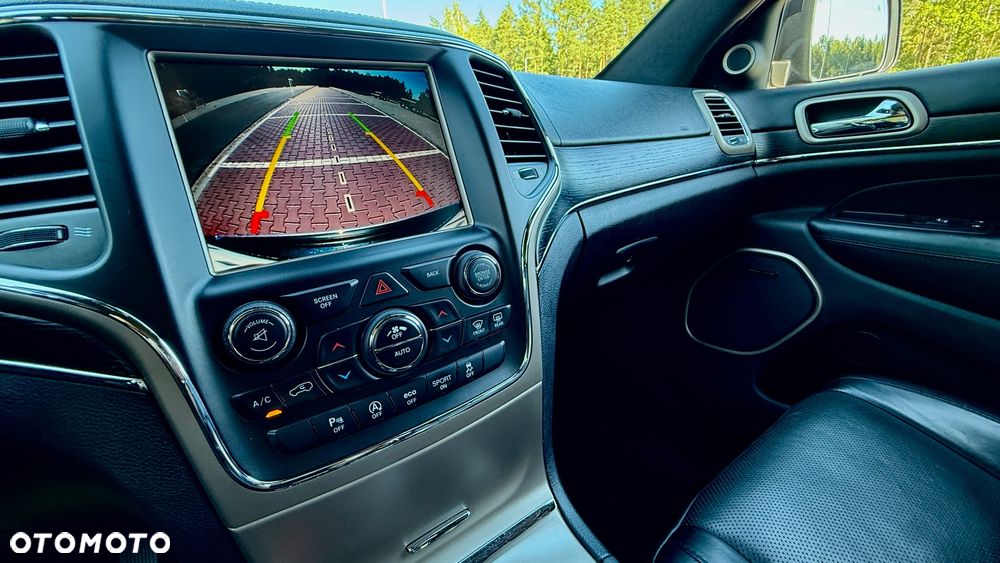 Jeep Grand Cherokee 3.0 CRD Summit - 31