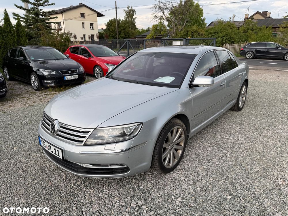 Volkswagen Phaeton 4.2 V8 4MOTION Automatik (5 Sitzer) - 14