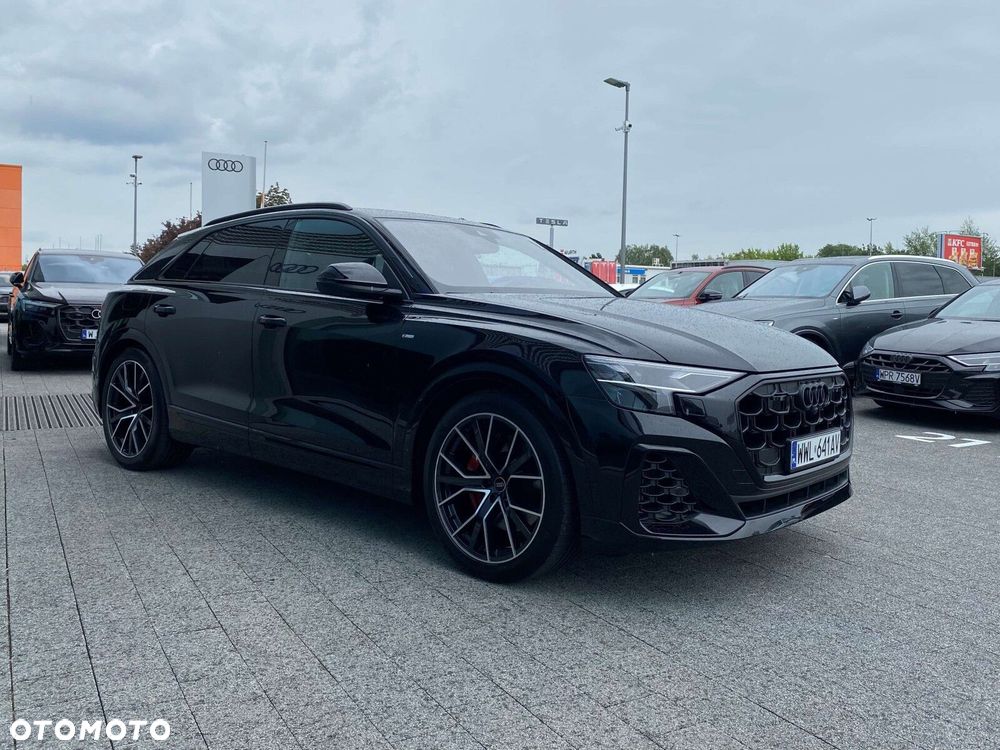 Audi Q8 - 8