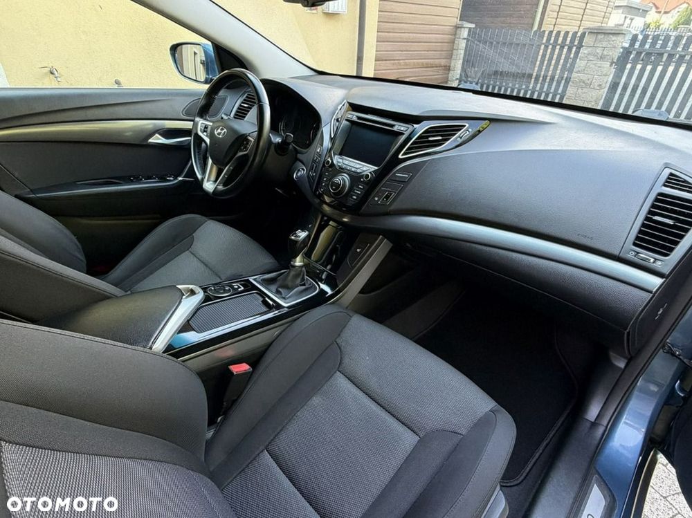 Hyundai i40 - 16