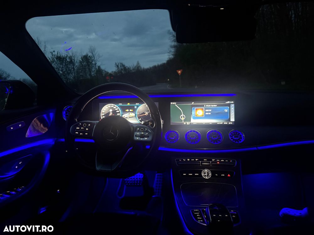 Mercedes-Benz CLS 350 d 4MATIC 9G-TRONIC AMG Line - 5